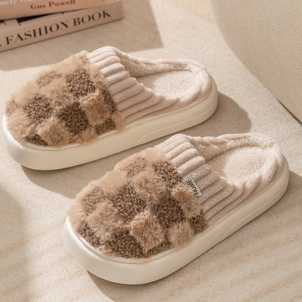 Cozze™ Fluffy Slippers