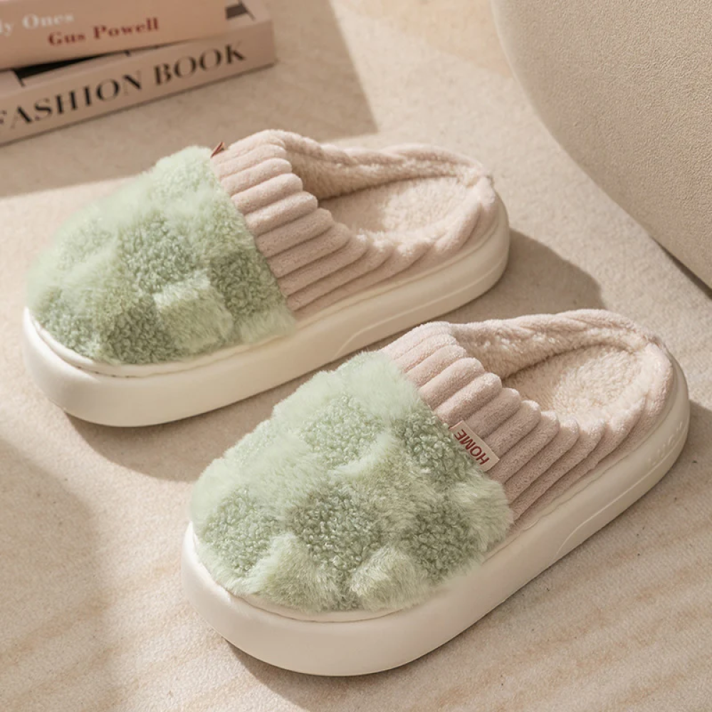 Cozze™ Fluffy Slippers